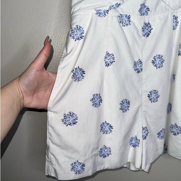 Club Monaco Darmida Floral Romper Ruffle Detail Open Back Size 4 Blue/White - Picture 5 of 11